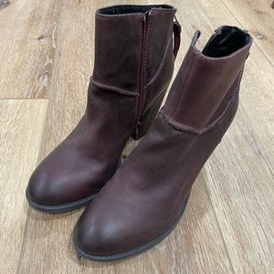 Steve Madden booties